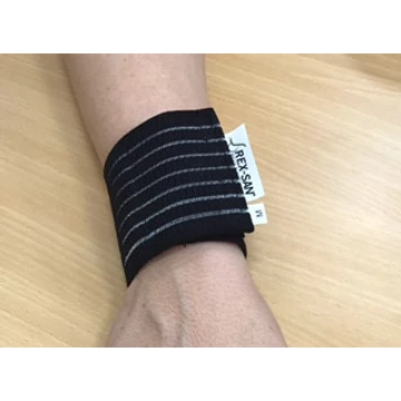 Gumis csuklószorító